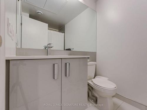 703-10 Gibbs Rd, Toronto, ON - Indoor Photo Showing Bathroom