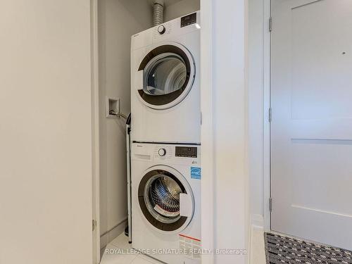 703-10 Gibbs Rd, Toronto, ON - Indoor Photo Showing Laundry Room