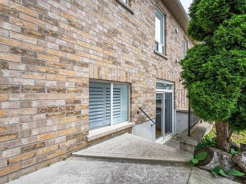 77 Trailside Walk, Brampton, ON - Indoor Photo Showing Other Room