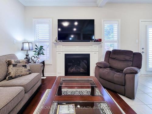 43 Sonoma Valley Cres, Hamilton, ON - Indoor Photo Showing Living Room With Fireplace