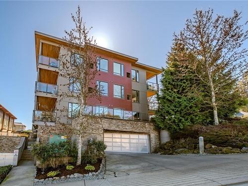 401-580 Stewart Ave, Nanaimo, BC - Outdoor