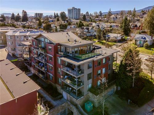 401-580 Stewart Ave, Nanaimo, BC - Outdoor With View