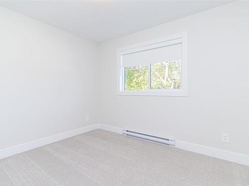 960/962 Loch Glen Pl, Langford, BC - Indoor Photo Showing Other Room