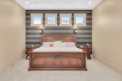 3237 Malbec Crescent, West Kelowna, BC - Indoor Photo Showing Bedroom