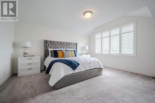 7 Newbrook Street, Brant (Paris), ON - Indoor Photo Showing Bedroom