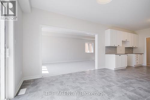 225 Palace Street, Thorold, ON - Indoor Photo Showing Kitchen