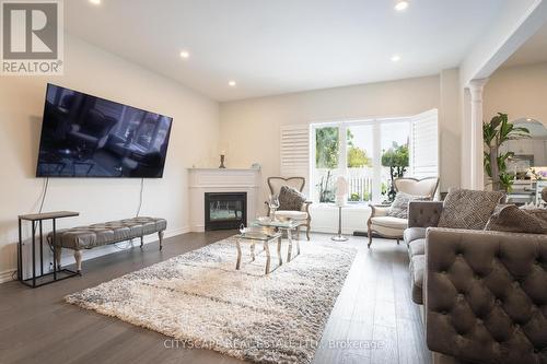 3282 Scotch Pine Gate, Mississauga, ON - Indoor Photo Showing Living Room With Fireplace