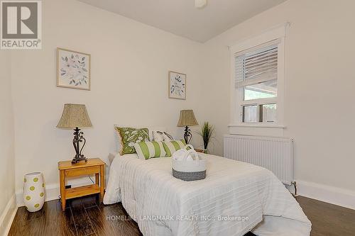 794 Jane Street, Toronto W03, ON - Indoor Photo Showing Bedroom