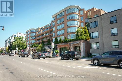 613 - 2727 Yonge Street, Toronto, ON - Outdoor With Facade