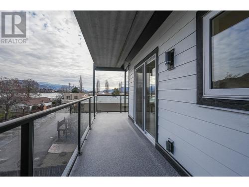 5620 51St Street Unit# 304, Osoyoos, BC - Outdoor With Balcony With Exterior