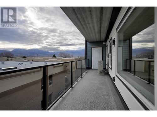 5620 51St Street Unit# 304, Osoyoos, BC - Outdoor With Balcony With Exterior