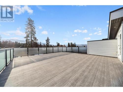 509 Eldorado Road, Kelowna, BC - Outdoor With Exterior