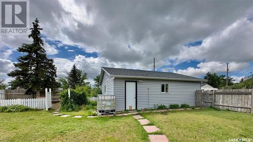 134 Throne Street, Sceptre, SK - Outdoor