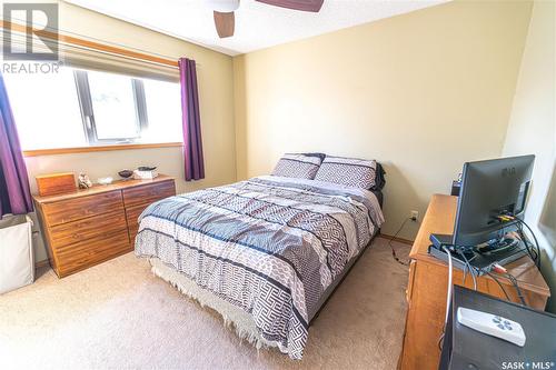 2243 Mahony Crescent, Regina, SK - Indoor Photo Showing Bedroom