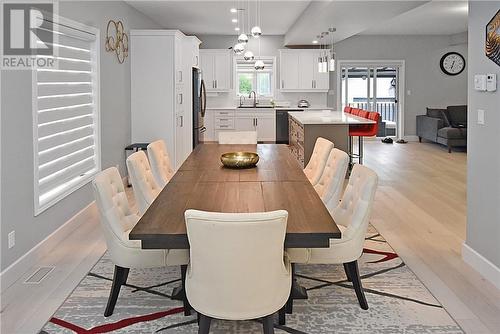 117 Hazelton Dr, Sudbury, ON - Indoor Photo Showing Dining Room