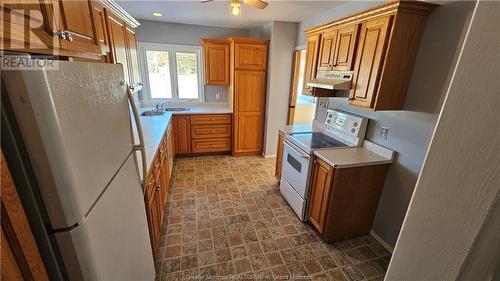 1462 Salisbury, Moncton, NB - Indoor Photo Showing Kitchen