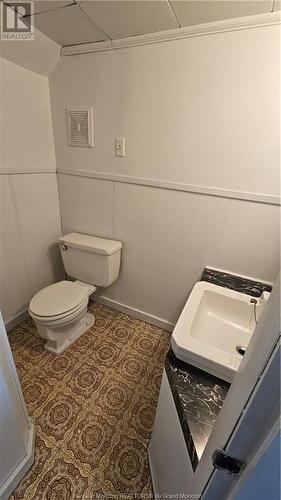 1462 Salisbury Road, Moncton, NB - Indoor Photo Showing Bathroom