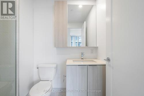 803 - 70 Annie Craig Drive, Toronto, ON - Indoor Photo Showing Bathroom