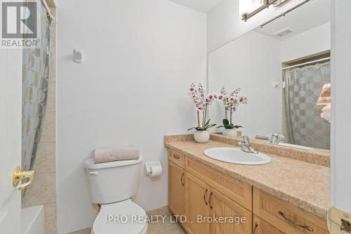 7899 Side Road 15, Halton Hills, ON - Indoor Photo Showing Bathroom