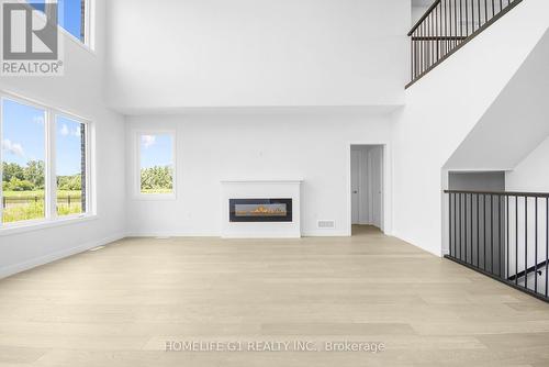 3415 Isleworth Road, London, ON - Indoor With Fireplace