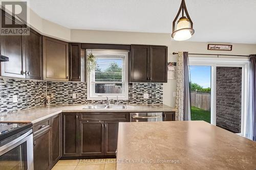 439 Champlain Avenue, Woodstock, ON - Indoor Photo Showing Kitchen With Double Sink With Upgraded Kitchen