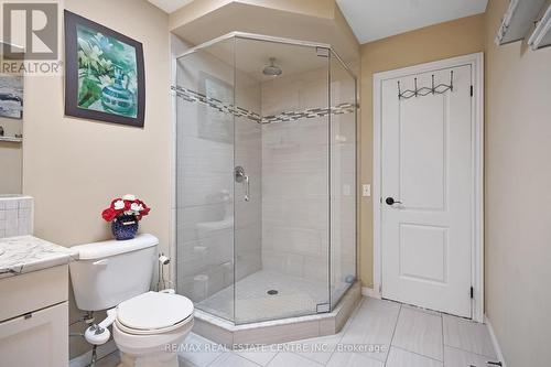 439 Champlain Avenue, Woodstock, ON - Indoor Photo Showing Bathroom