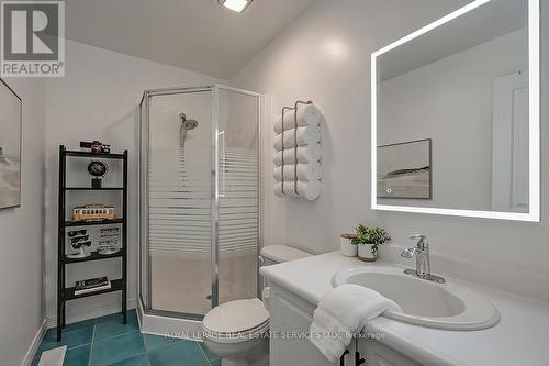 16 - 348 Highland Road W, Hamilton, ON - Indoor Photo Showing Bathroom