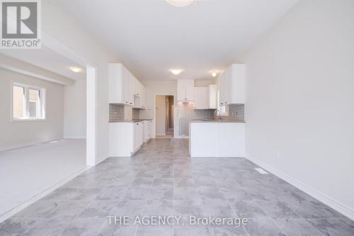 225 Palace Street, Thorold, ON - Indoor Photo Showing Kitchen