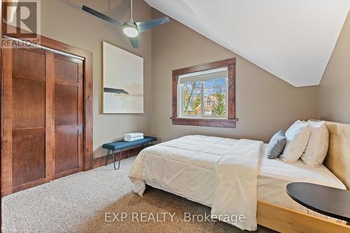 64 Avondale Avenue S, Waterloo, ON - Indoor Photo Showing Bedroom