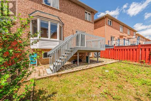 42 Saintsbury Crescent, Brampton, ON 