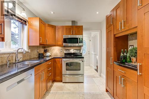 205 Alderbrae Avenue, Toronto, ON - Indoor Photo Showing Kitchen