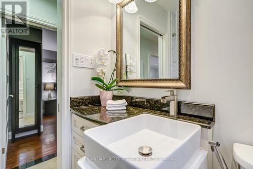 205 Alderbrae Avenue, Toronto, ON - Indoor Photo Showing Bathroom