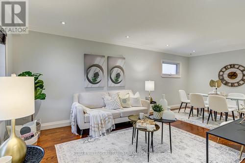 205 Alderbrae Avenue, Toronto, ON - Indoor Photo Showing Living Room