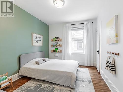 52 Eastwood Road, Toronto, ON - Indoor Photo Showing Bedroom