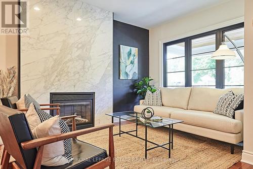279 Kenilworth Avenue, Toronto, ON - Indoor Photo Showing Living Room With Fireplace