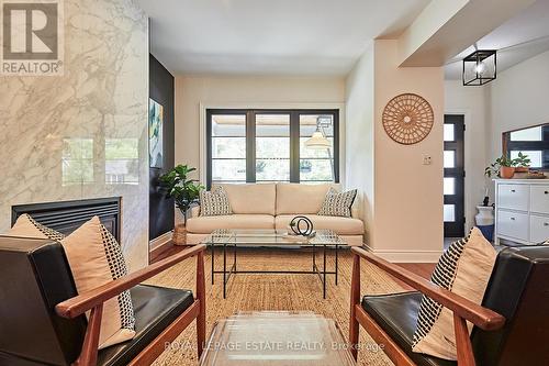 279 Kenilworth Avenue, Toronto, ON - Indoor Photo Showing Living Room With Fireplace