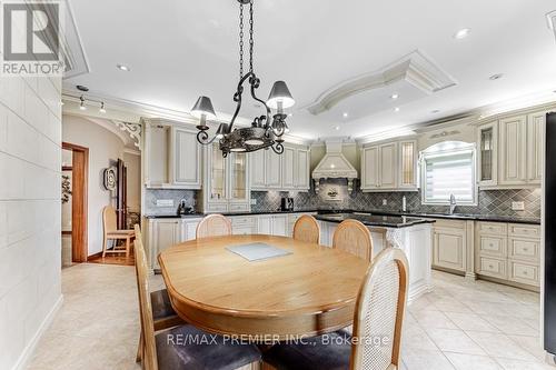 21 Knudson Lane, Vaughan, ON - Indoor Photo Showing Dining Room