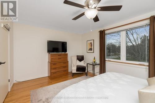 23 Parkview Place, Brampton, ON - Indoor Photo Showing Bedroom