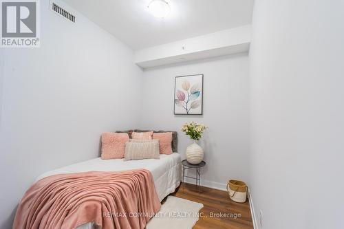 1210 - 210 Simcoe Street E, Toronto (Bay Street Corridor), ON - Indoor Photo Showing Bedroom