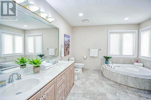 1795 Pine Grove Avenue, Pickering, ON - Indoor Photo Showing Bathroom