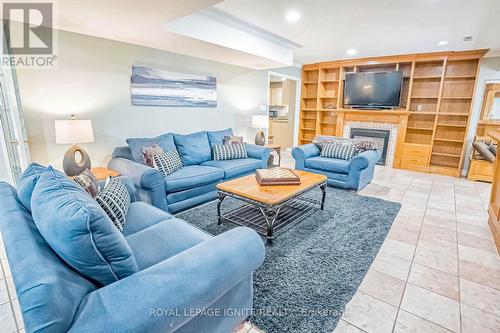 1795 Pine Grove Avenue, Pickering, ON - Indoor Photo Showing Living Room With Fireplace