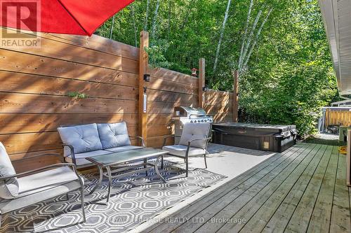 28 Cliffside Drive, Kawartha Lakes, ON - Outdoor With Deck Patio Veranda