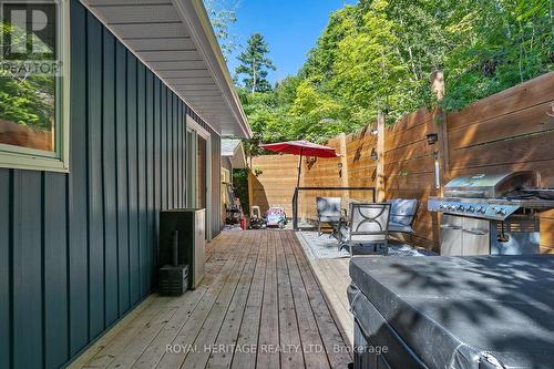 28 Cliffside Drive, Kawartha Lakes, ON - Outdoor With Deck Patio Veranda With Exterior