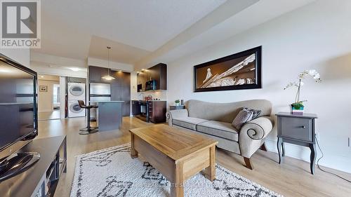 301 - 181 Wynford Drive, Toronto, ON - Indoor Photo Showing Living Room