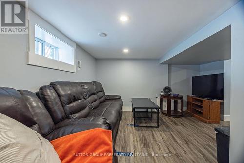 429 Burbrook Place, London, ON - Indoor