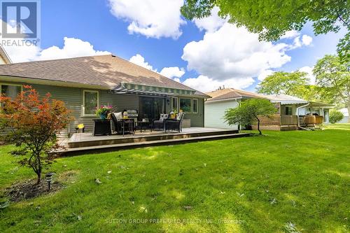 39 Edwin Crescent, Tillsonburg, ON - Outdoor With Deck Patio Veranda