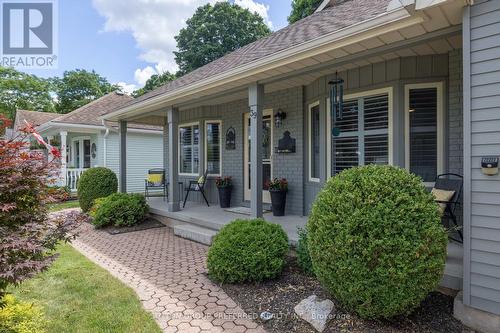 39 Edwin Crescent, Tillsonburg, ON - Outdoor With Deck Patio Veranda