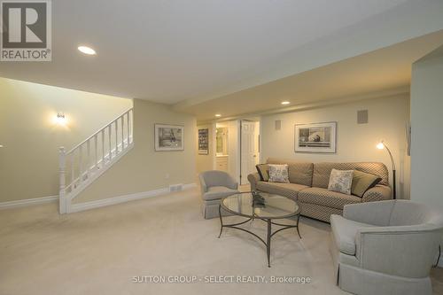 110 - 25 Becher Street, London, ON - Indoor Photo Showing Living Room