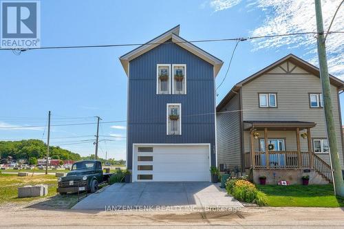 163 Maud Street, Central Elgin (Port Stanley), ON - Outdoor With Facade