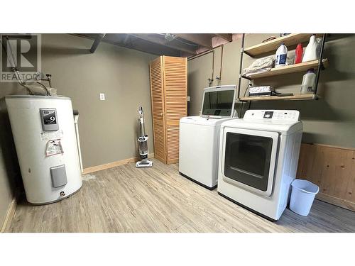 608 E 8Th Avenue, Prince Rupert, BC - Indoor Photo Showing Laundry Room